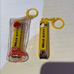 Sanrio HELLO Kitty 🌈 nail clipper w/keychain